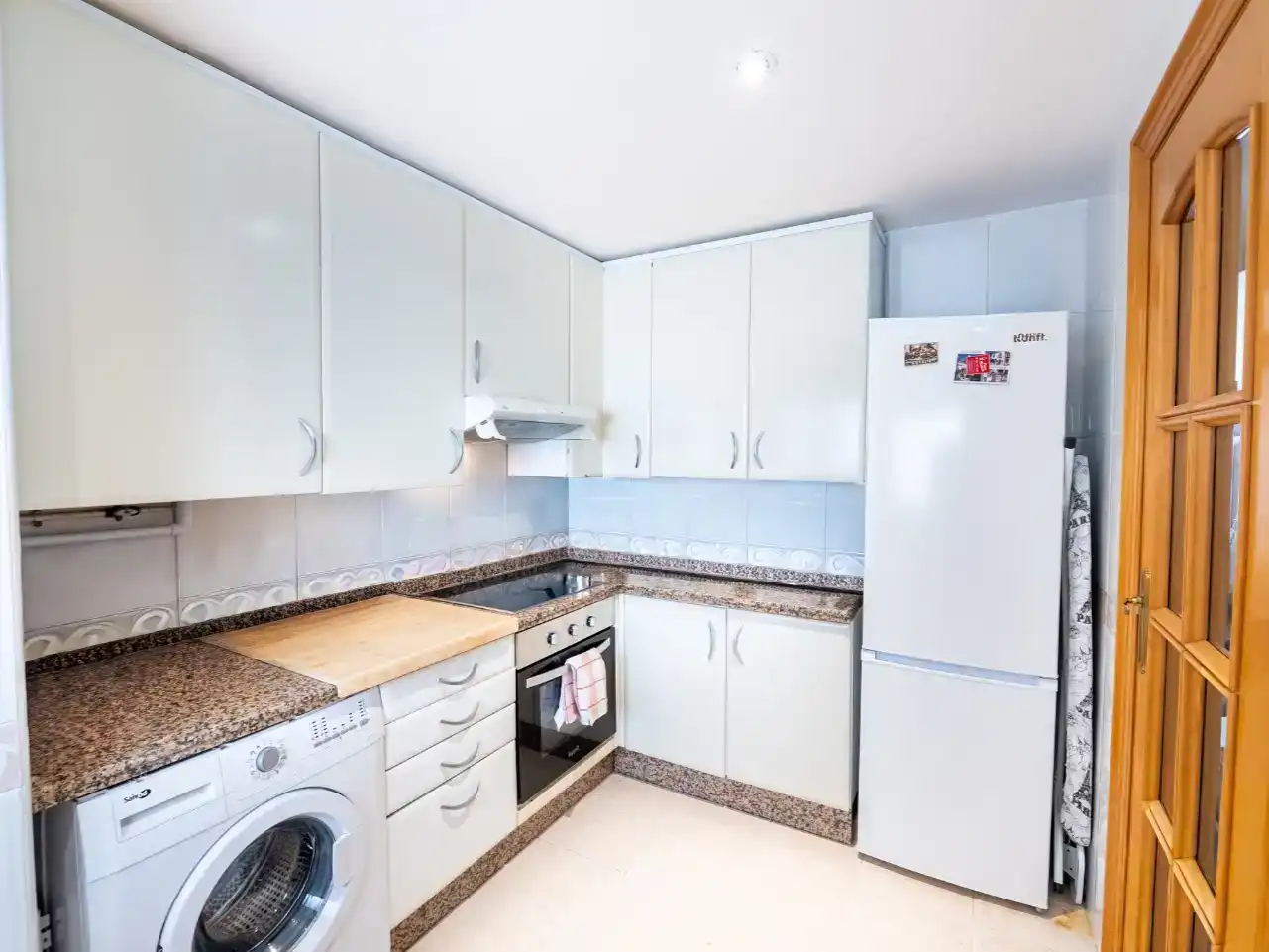 Kitchen of Flat for sale in Marbella  with Air Conditioner, Swimming Pool and Balcony