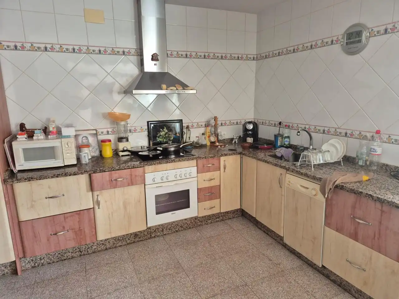 Cocina de Casa o chalet en venta en Palomares del Río con Aire acondicionado, Jardín privado y Terraza