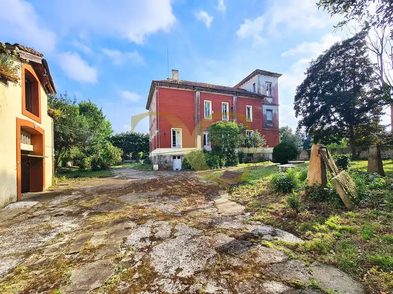Jardí de Casa o xalet en venda en Gijón  amb Jardí privat, Terrassa i Traster