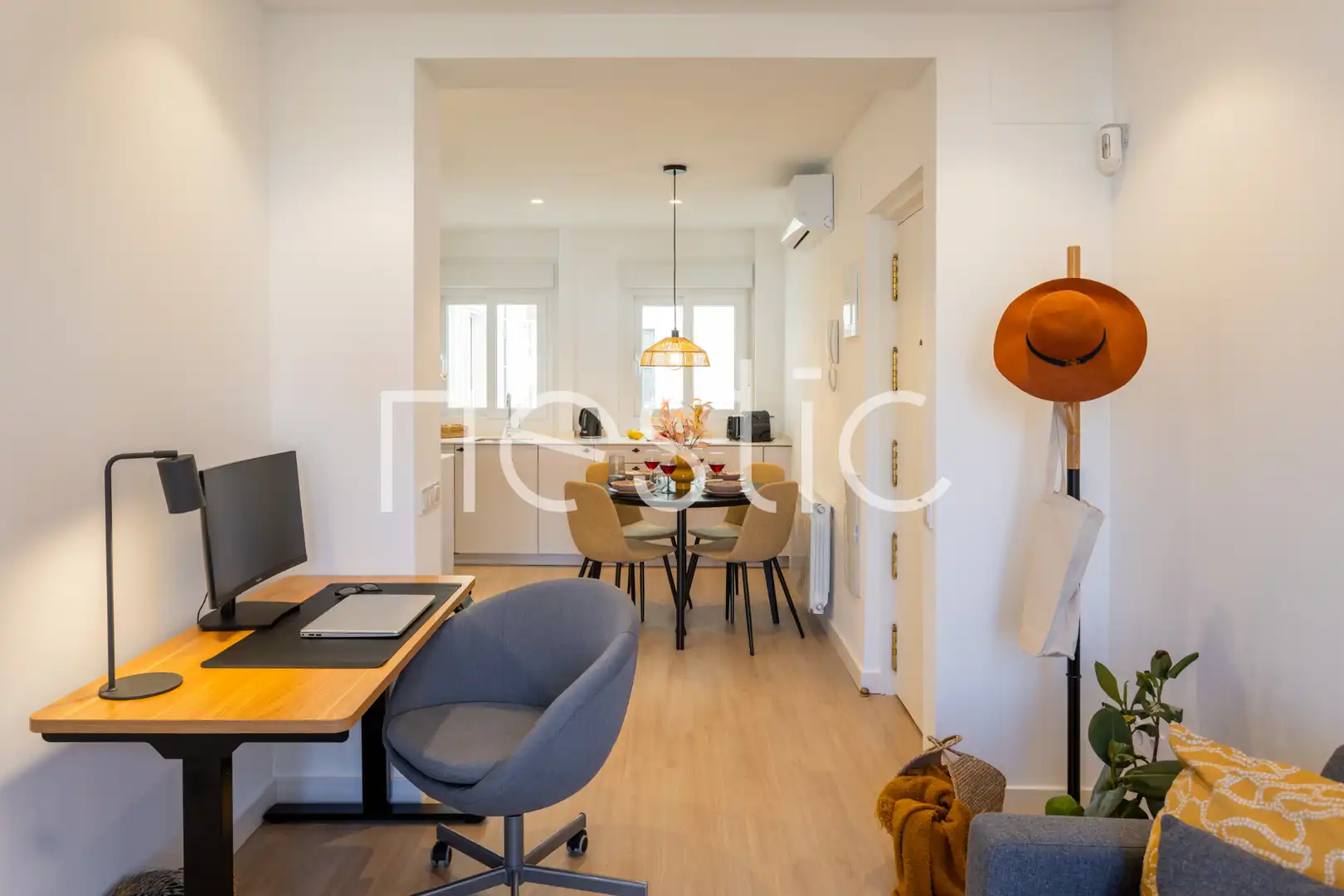 Apartament de lloguer en Madrid amb Aire condicionat, Calefacció i Moblat
