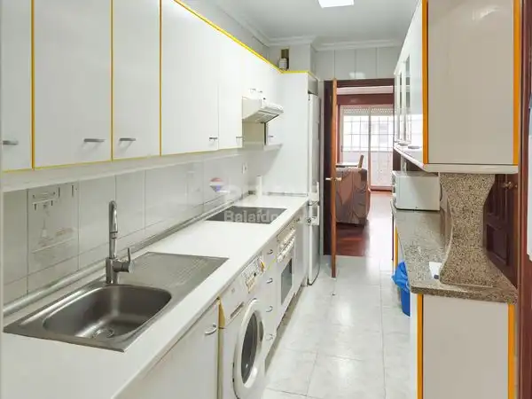 Piso con ascensor en venta en Rúa do Doutor Corbal, imagen 18