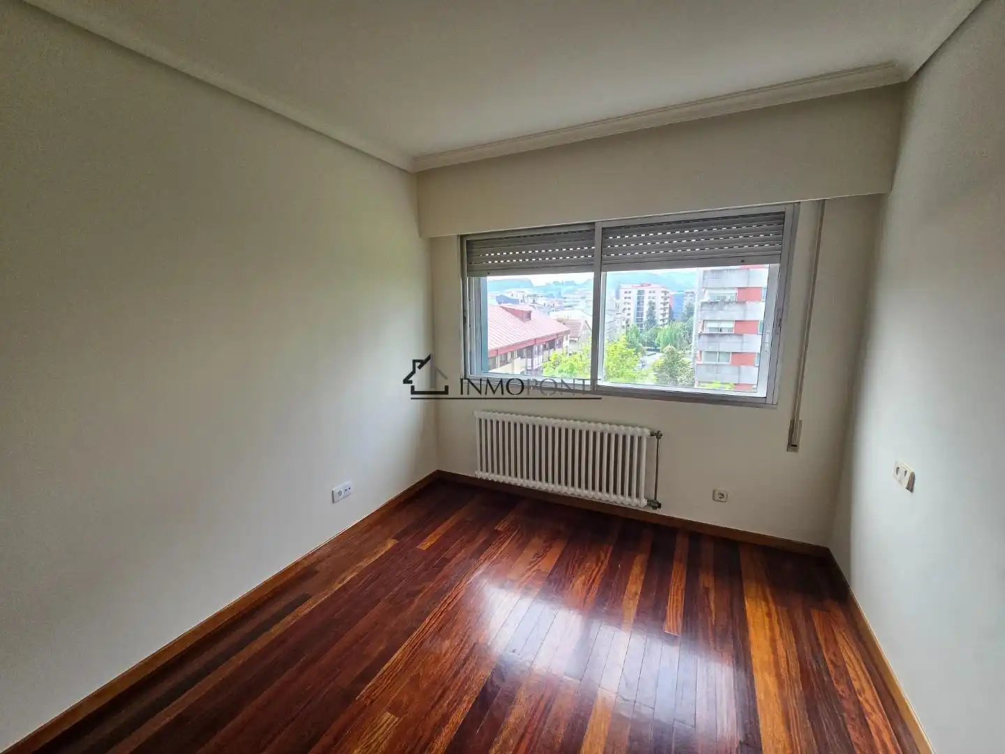Flat with lift to rent in Zona de Plaza de Barcelos, imagen 32