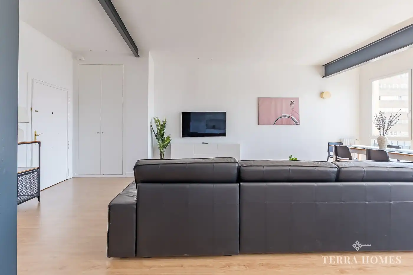 Sala d'estar de Apartament en venda en Madrid amb Aire condicionat i Moblat