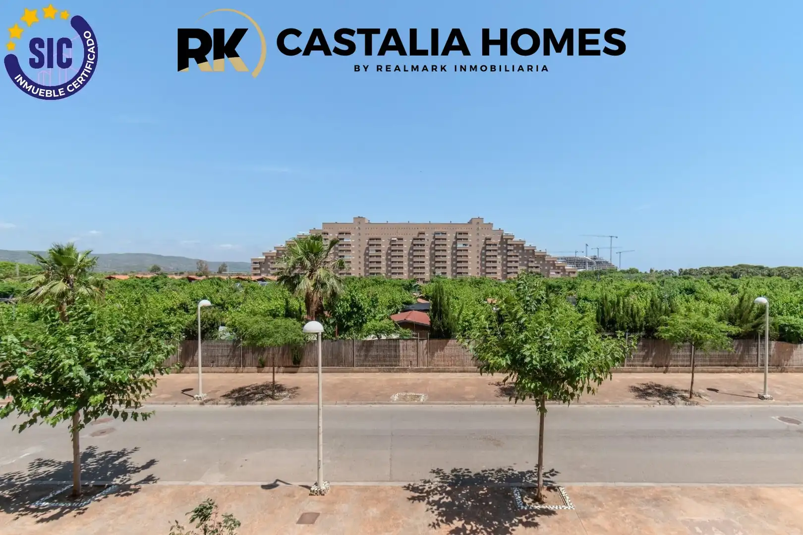 Vista exterior de Apartament en venda en Oropesa del Mar / Orpesa amb Aire condicionat, Jardí privat i Terrassa