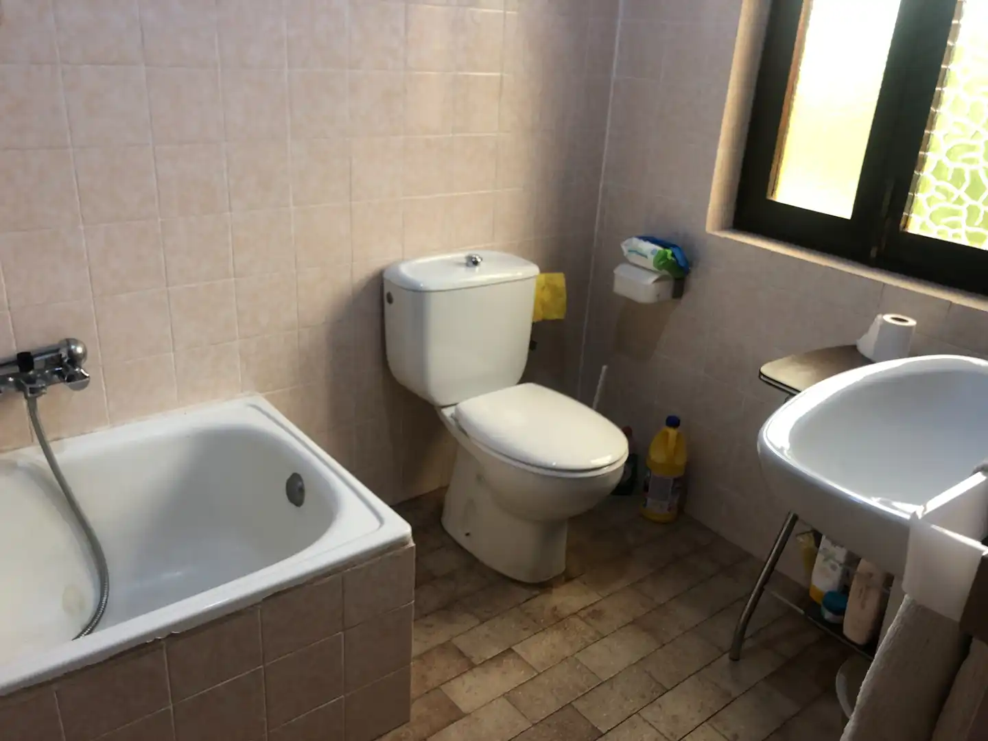 Bany de Casa o xalet en venda en Corvera de Toranzo amb Calefacció, Jardí privat i Terrassa