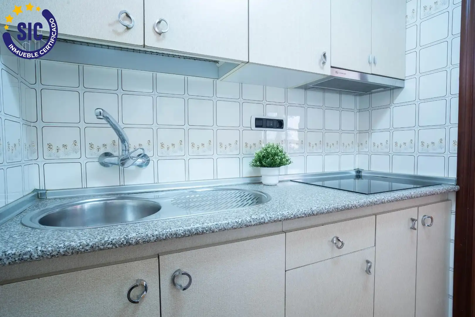 Cuina de Apartament en venda en Oropesa del Mar / Orpesa amb Terrassa i Moblat