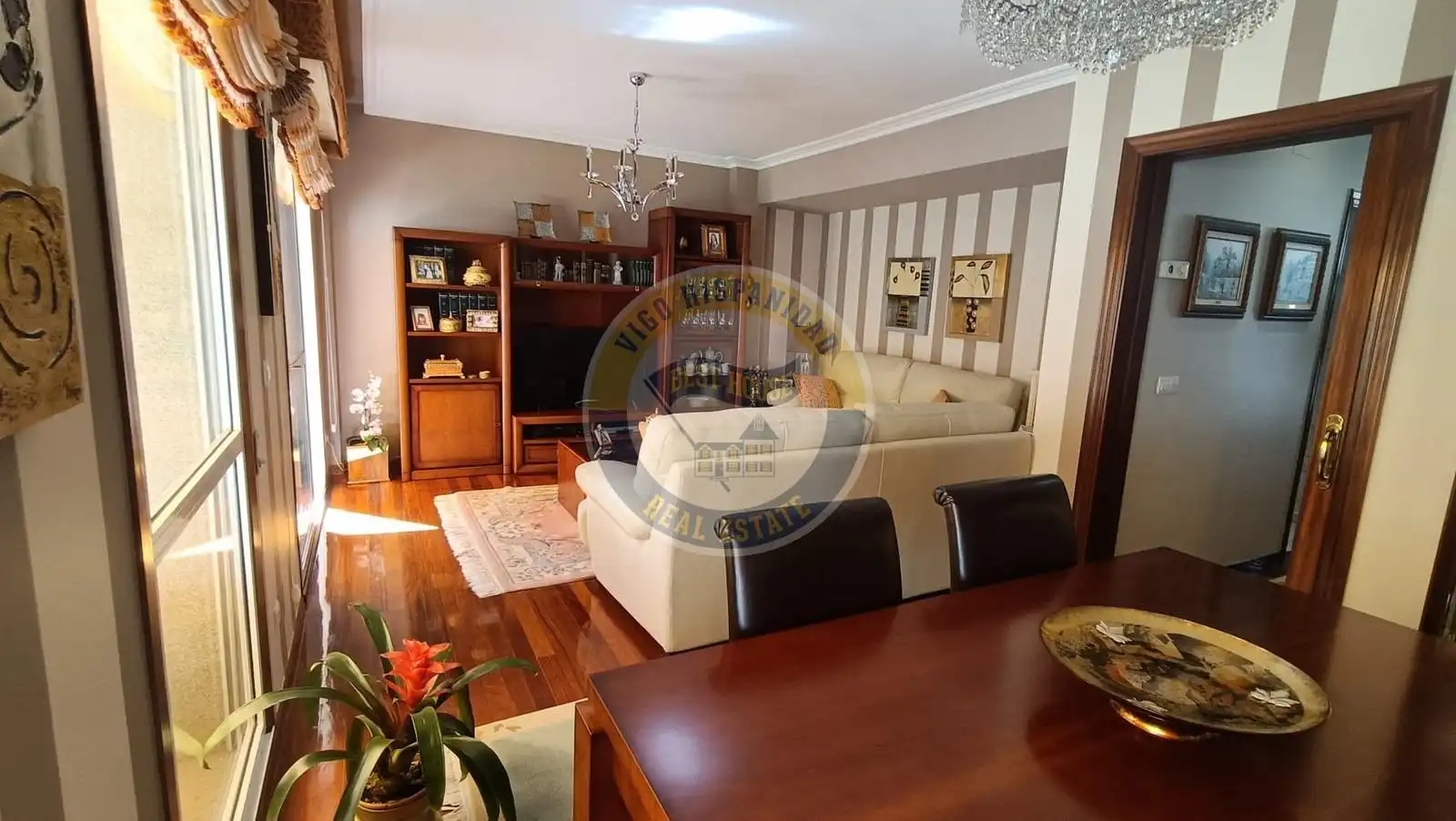 Casa adosada en venda a undefined Residencial Candeán, Cabral - Candeán