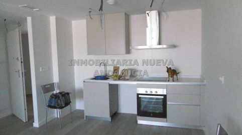 Foto 3 de Piso de alquiler en Los Molinos - Villa Blanca, Almería Capital