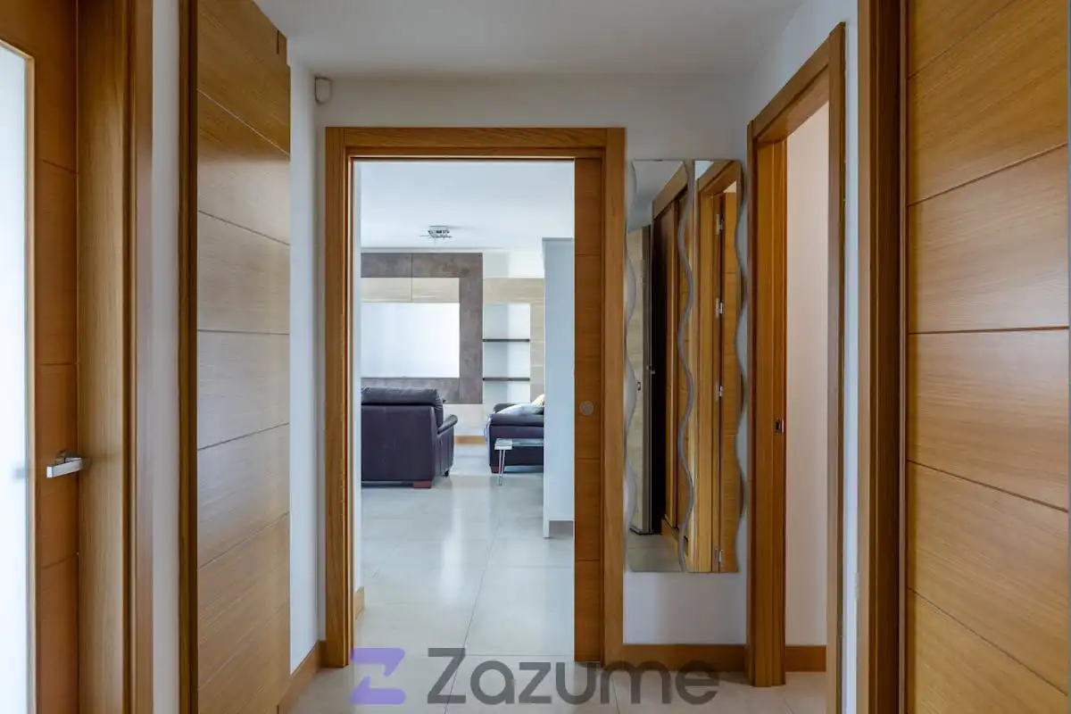 Flat for rent in Madrid  with Air Conditioner, Private garden and Terrace