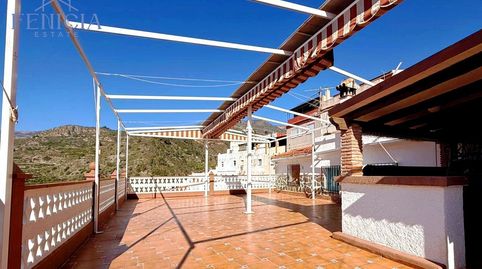 Edificio Polivalente a la venta con Restaurante, Discoteca, Bar, Vivienda y Gran Terraza Panorámica en Otívar Granada