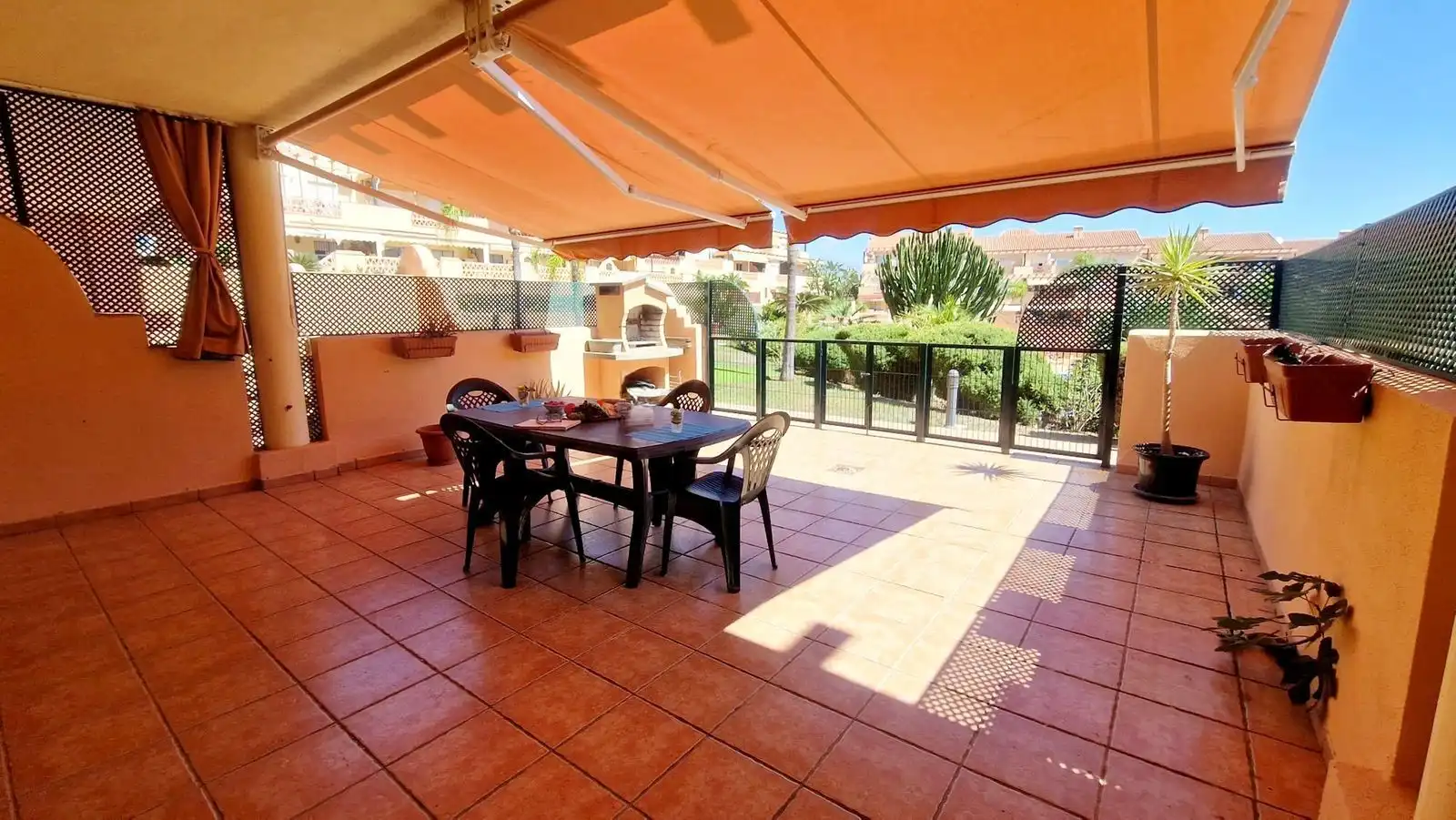 Terraza de Planta baja en venta en Mijas con Aire acondicionado, Jardín privado y Terraza