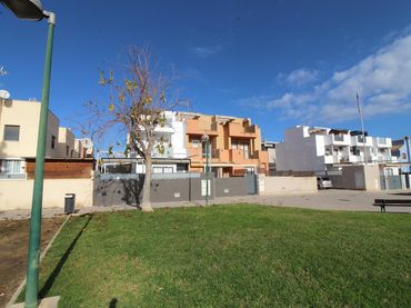 Casa con balcone in vendita a El Mojón
