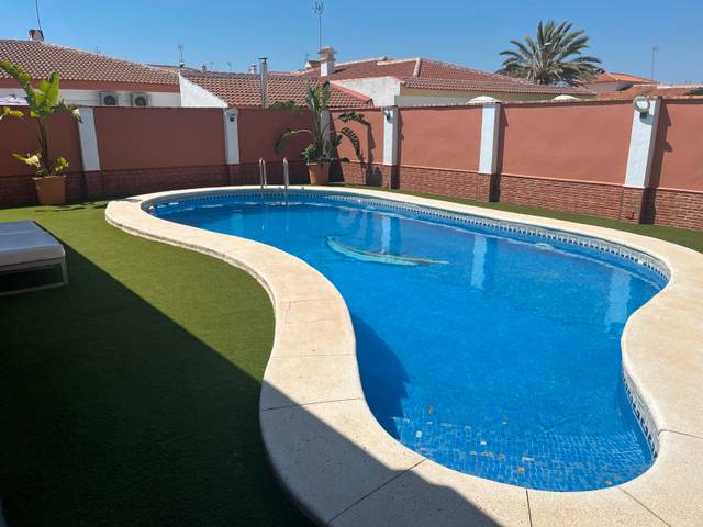 Casa-chalet en Venta en Sector I en Centro - Torre de la Higuera