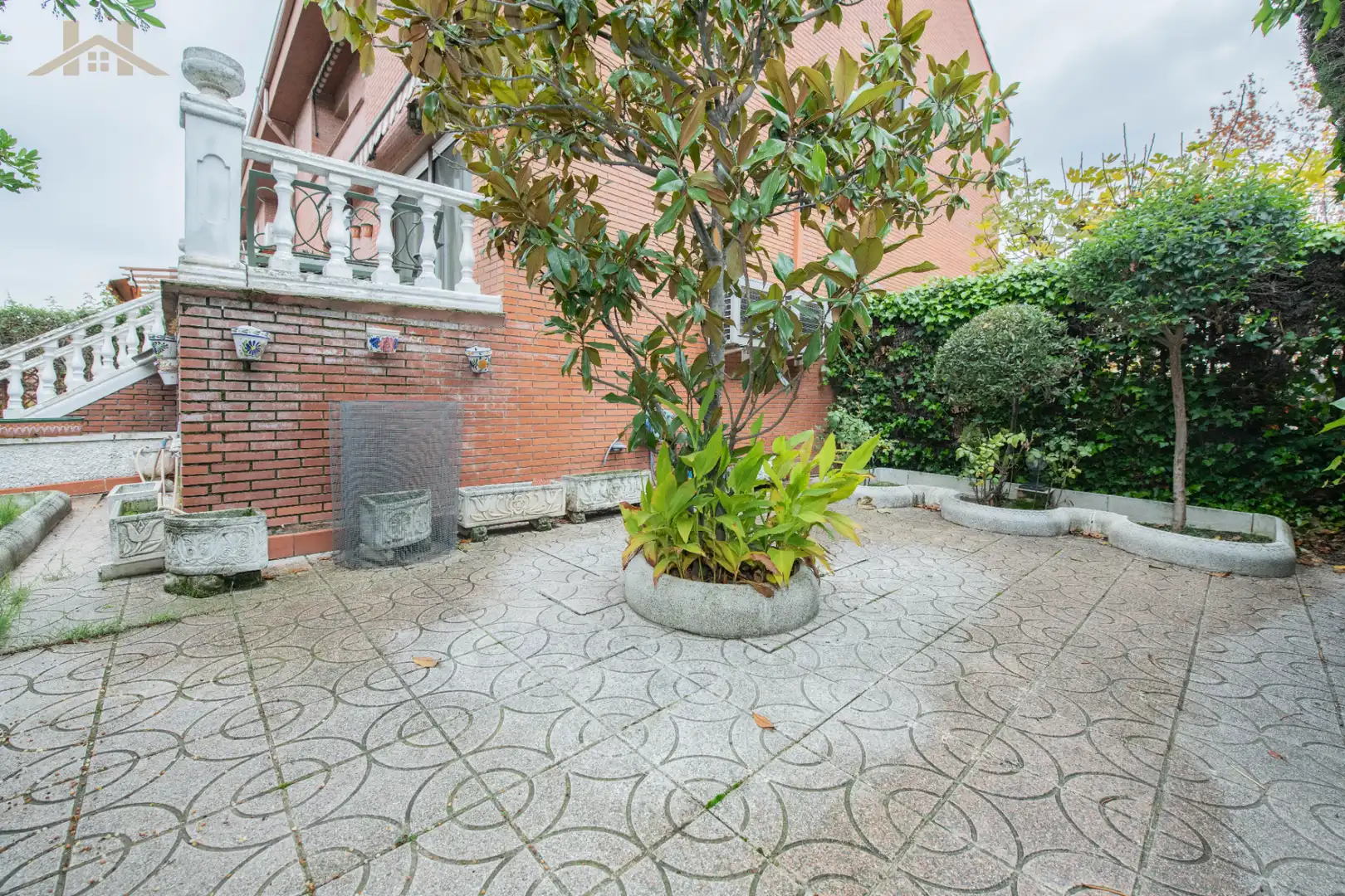 Garden of Houses for sale in Móstoles  with Air Conditioner, Heating and Private garden