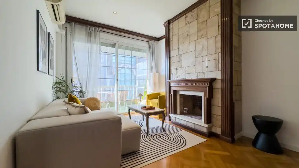 Room in Barcelona, Barcelona