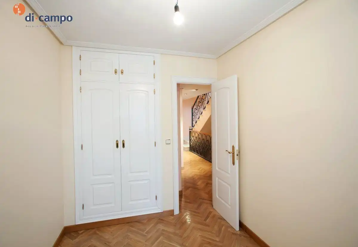Houses for sale in Valladolid  with Air Conditioner, Heating and Terrace