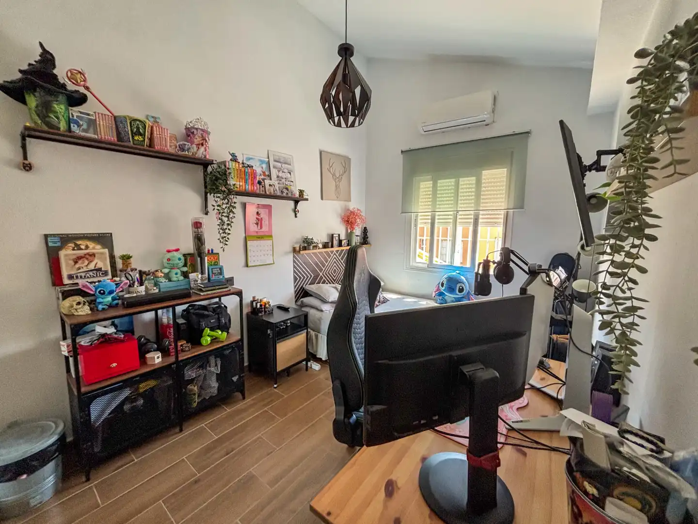 Sala de estar de Casa adosada en venta en Estepona con Aire acondicionado, Calefacción y Terraza