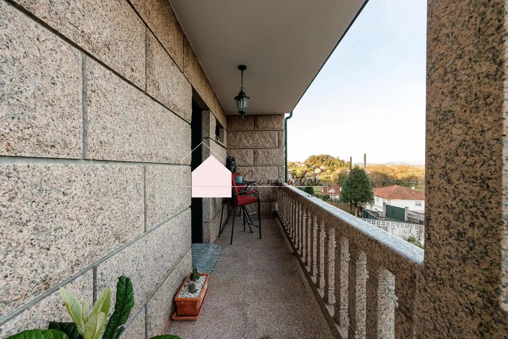 Terrasse von Haus oder Chalet zum Verkauf in Tui mit Heizung, Abstellraum und Schwimmbad