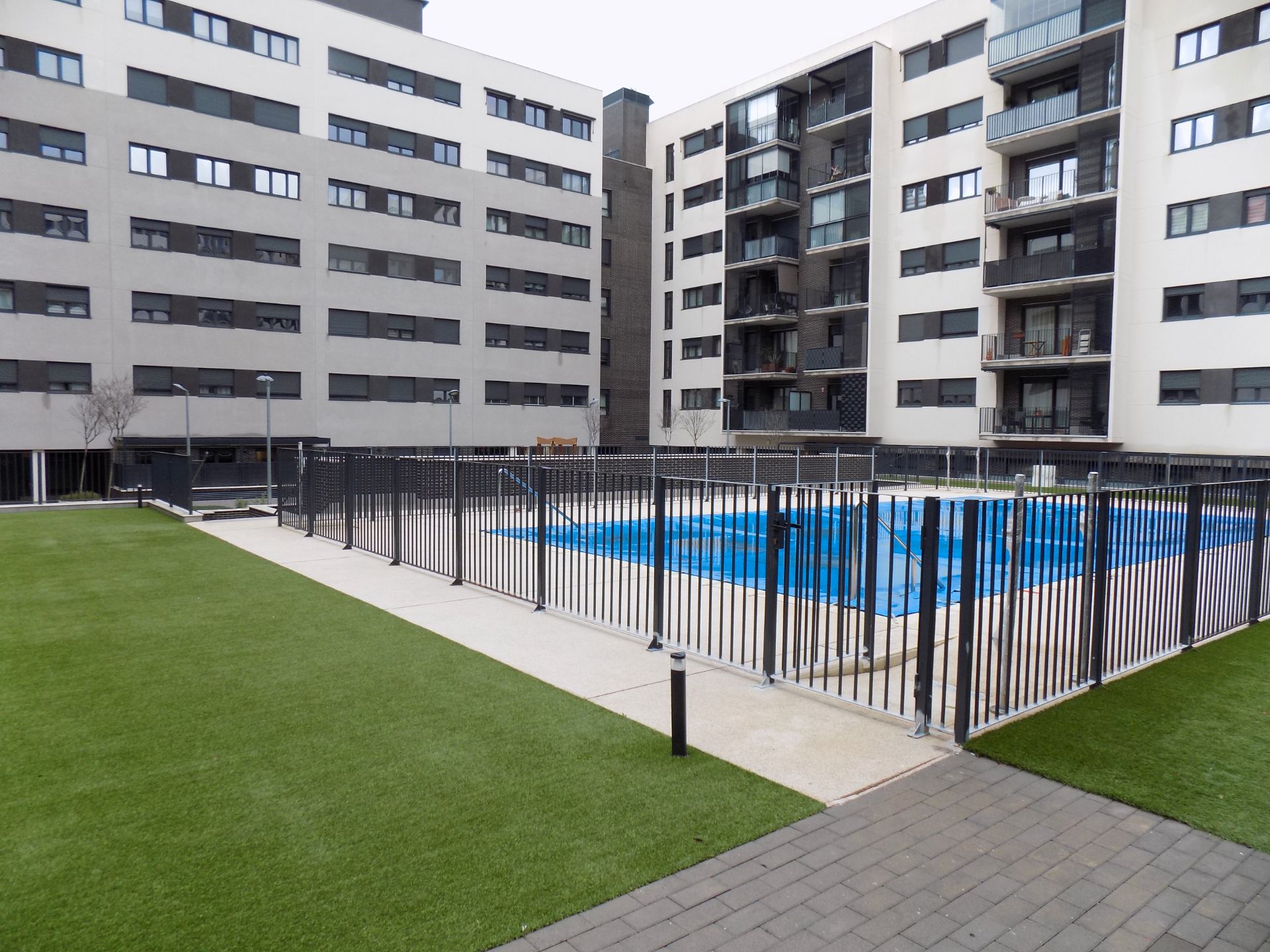 Piscina de Pis en venda en Rivas-Vaciamadrid amb Aire condicionat, Calefacció i Terrassa