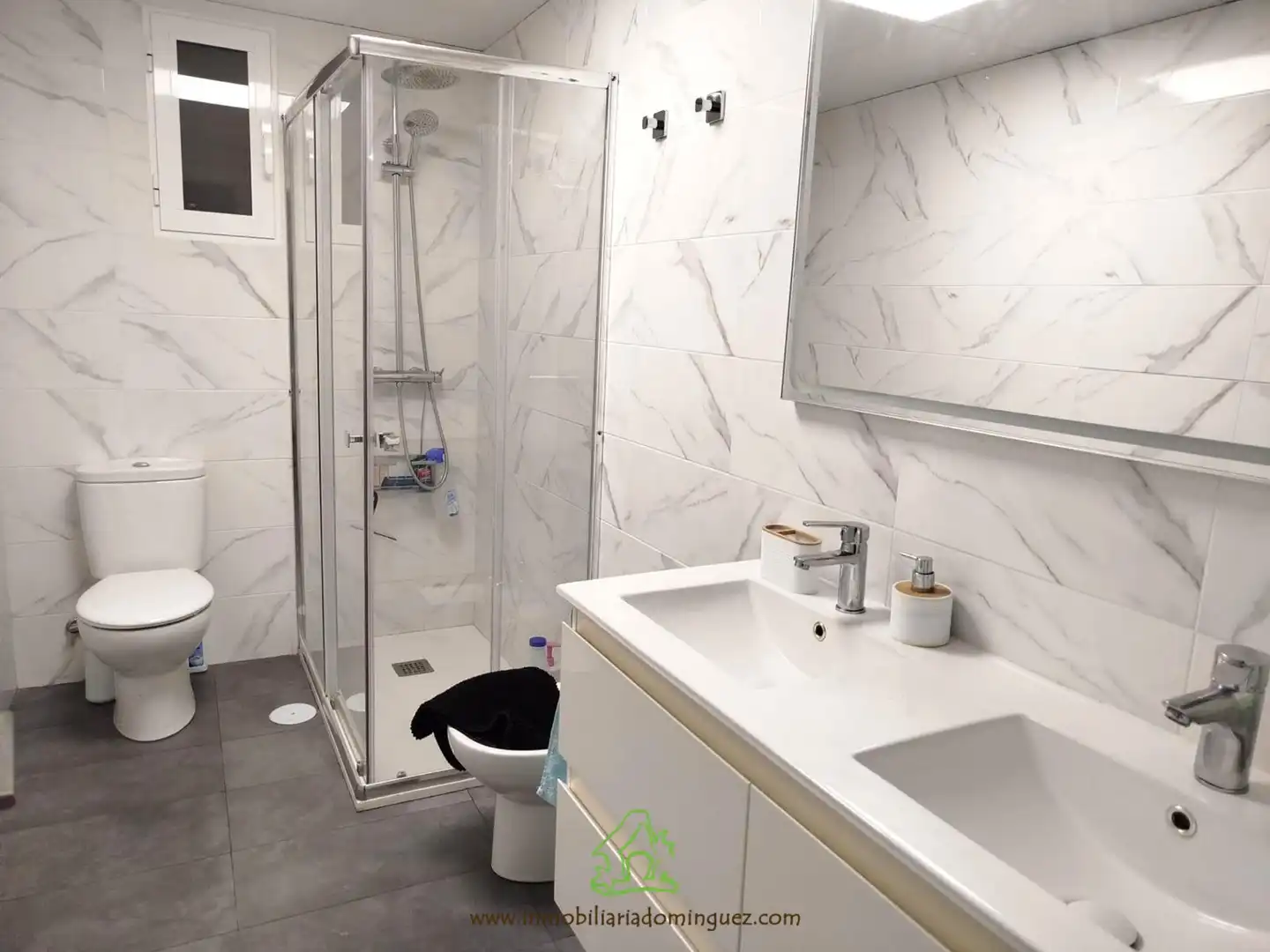 Bathroom of Flat for sale in Murcia  with Air Conditioner, Heating and Terrace