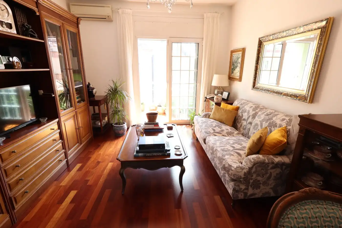 Living room of Flat for sale in Barcelona  with Heating and Balcony