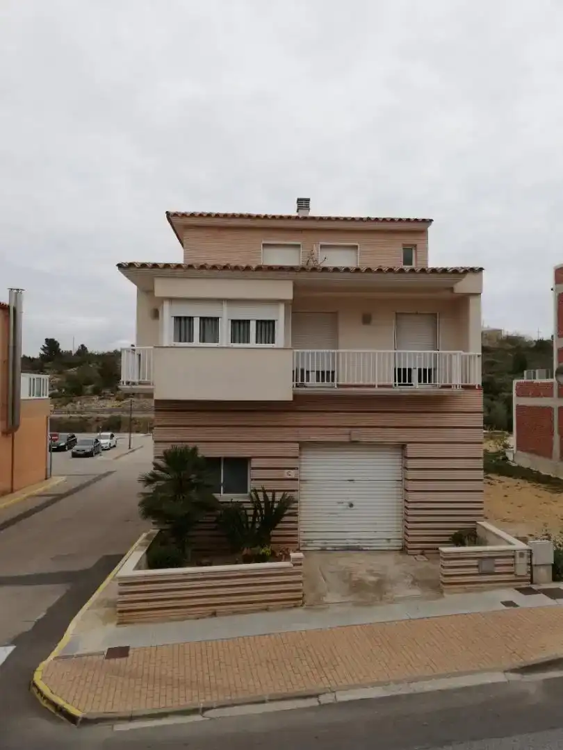 Exterior view of Ground floor for sale in El Perelló  with Air Conditioner and Balcony