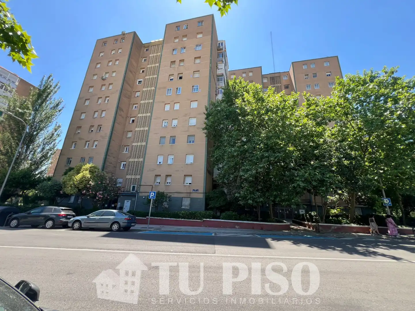 Vista exterior de Pis en venda en Madrid amb Aire condicionat, Calefacció i Parquet
