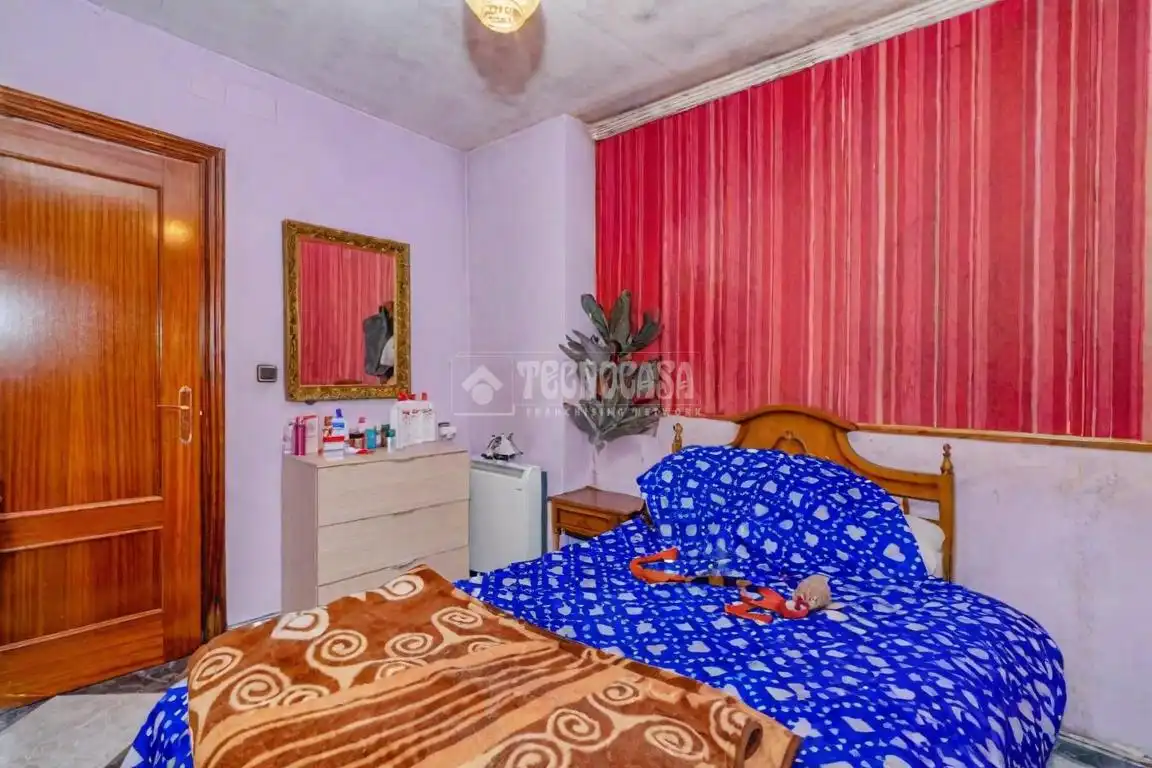 Flat for sale in Angustias - Chana - Encina