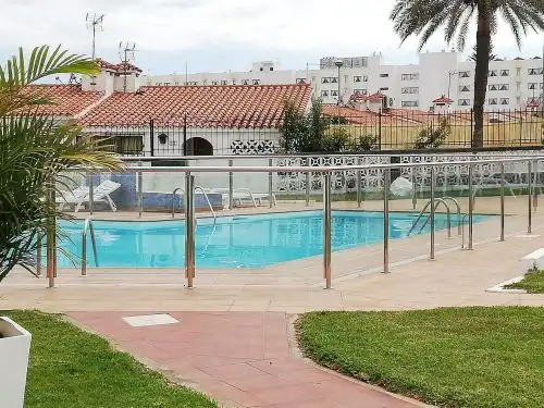 Piscina de Pis de lloguer en San Bartolomé de Tirajana amb Terrassa