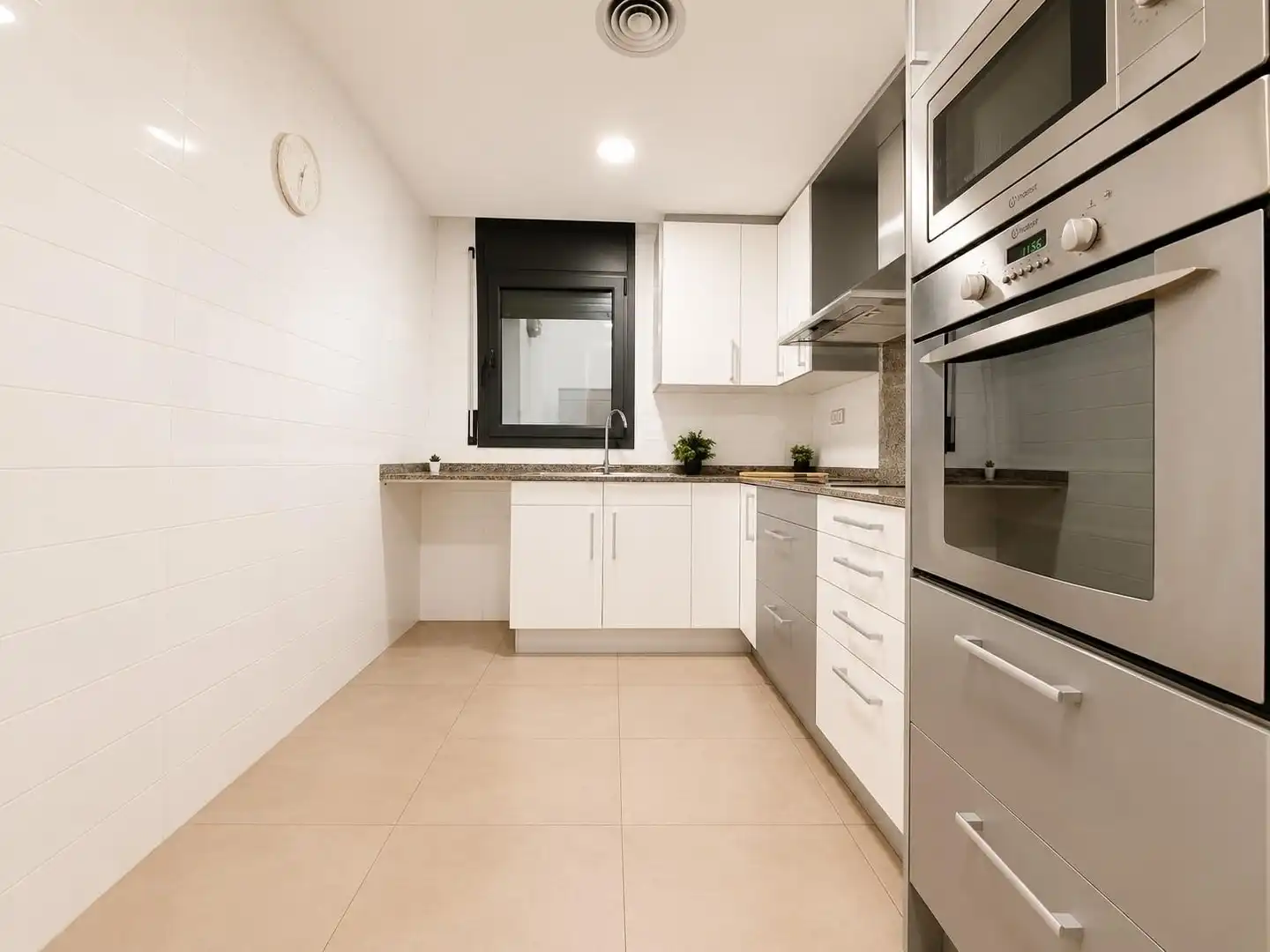 Cocina de Piso en venta en Terrassa con Calefacción