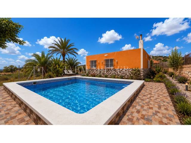 Finca rústica en Venta en Poligono 26 Paraje 120 El Desierto en Rebolledo