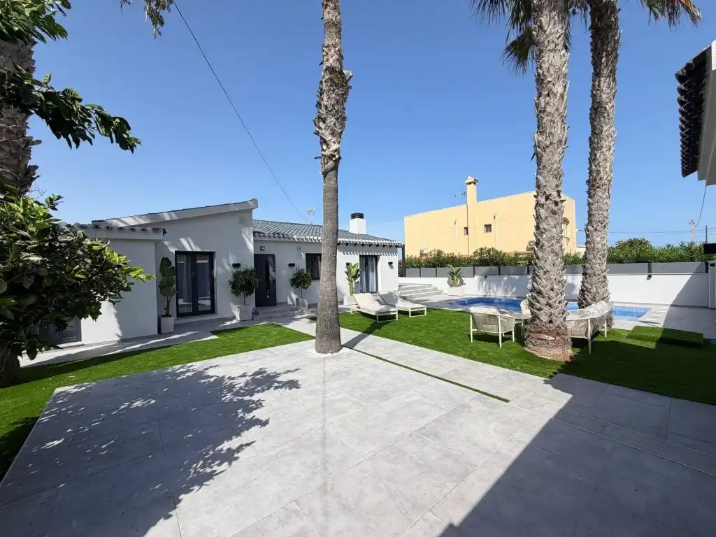 Casa con piscina in vendita a Calle Pleamar, imagen 5
