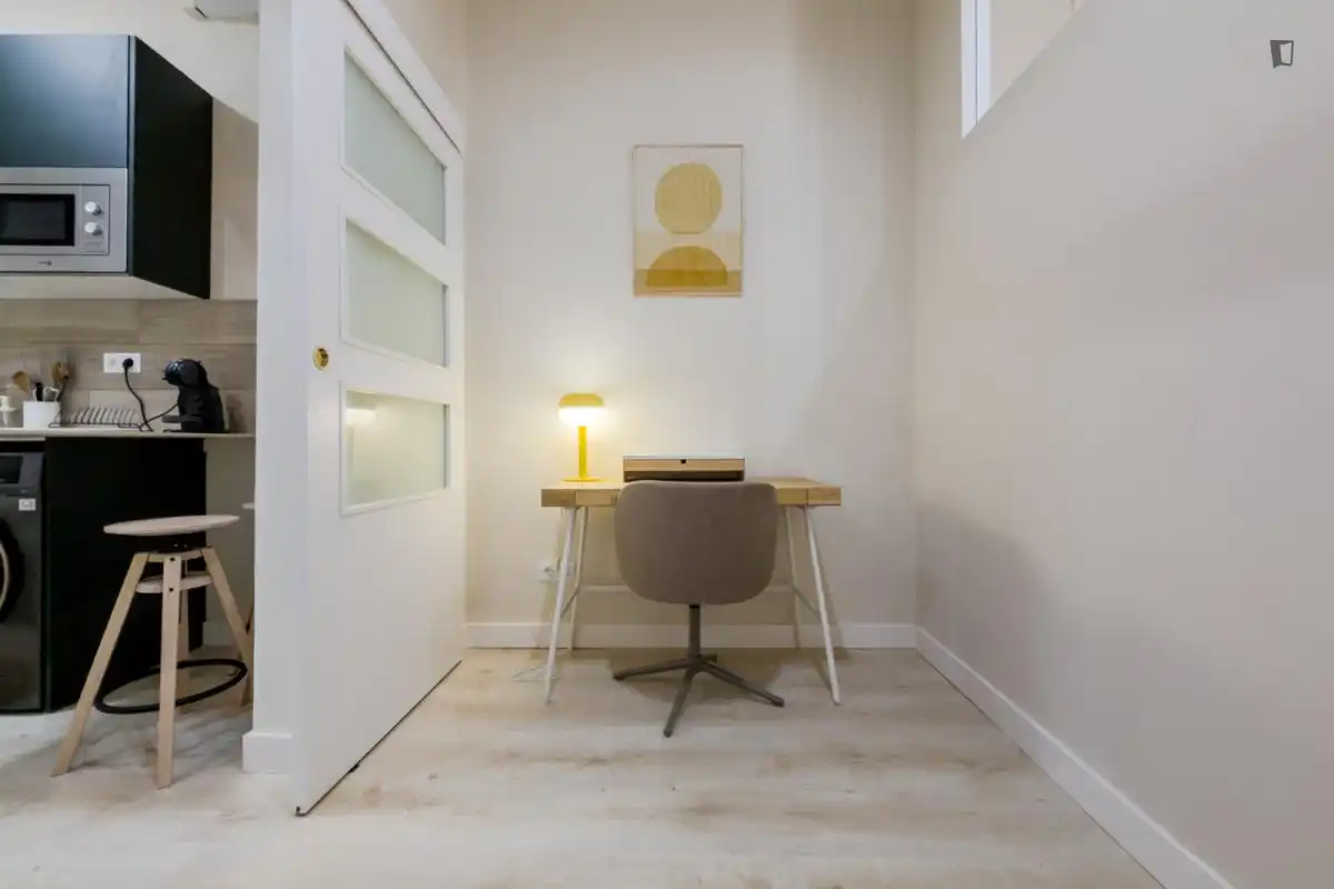 Appartement compact à louer à Ciutat Vella, imagen 6
