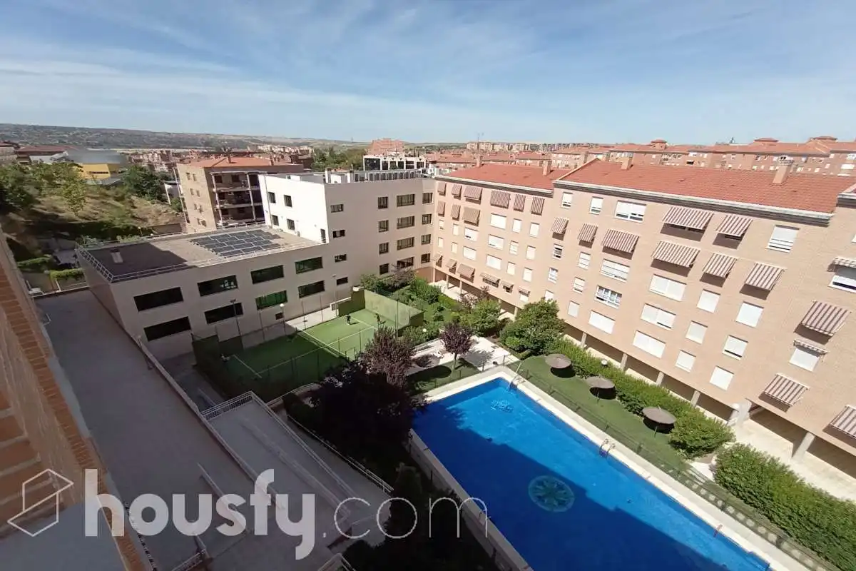 Exterior view of Flat for rent in Toledo  with Air Conditioner, Heating and Parquet flooring