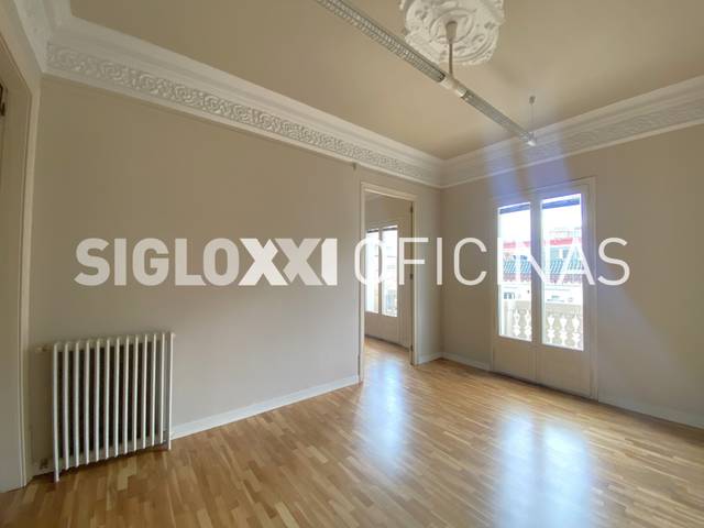 Oficina en Alquiler en PAU CLARIS en Dreta de l'Eixample