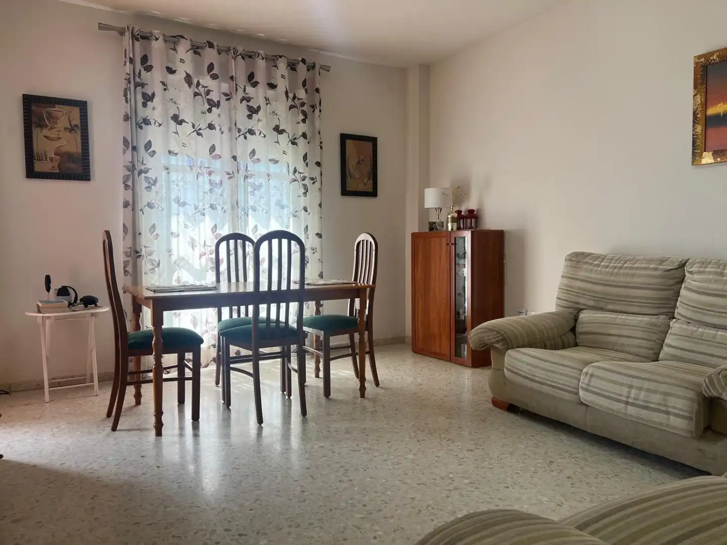 Sala de estar de Piso en venta en Los Palacios y Villafranca con Aire acondicionado y Terraza