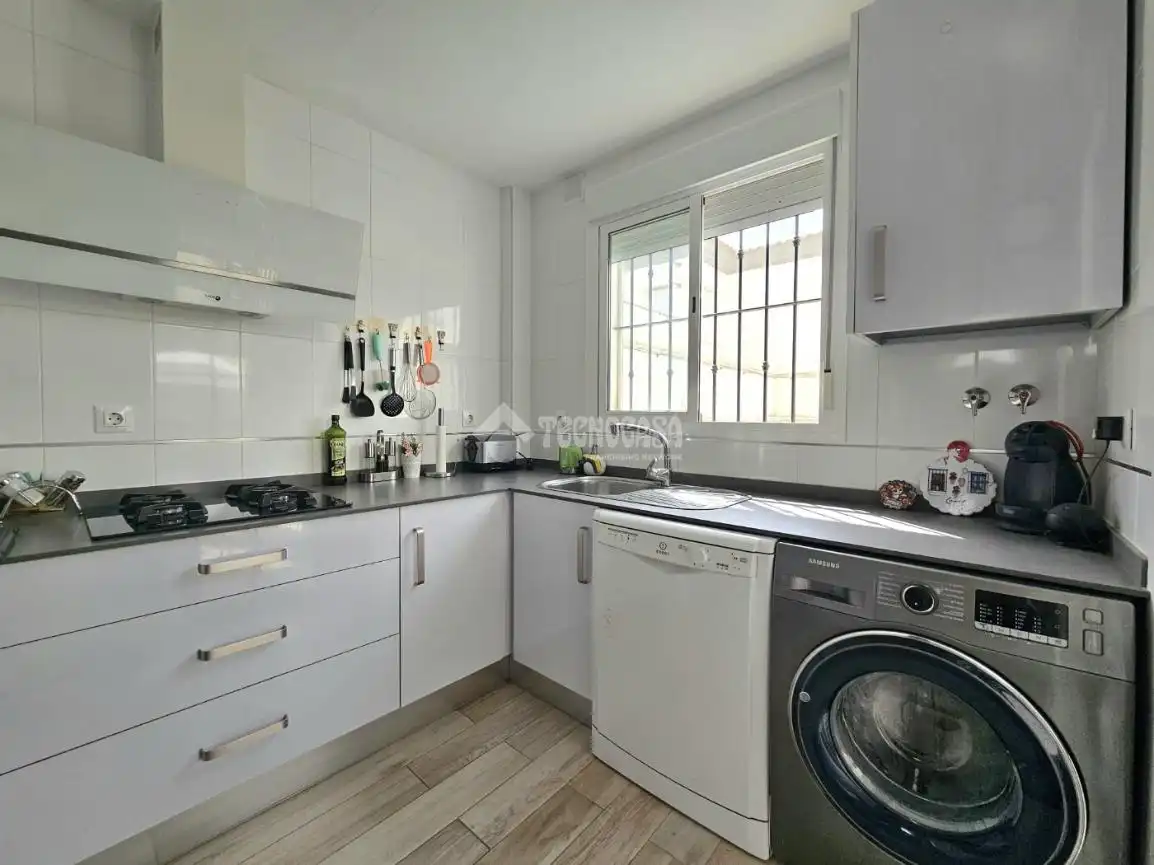 Kitchen of Detached homes for sale in Almensilla