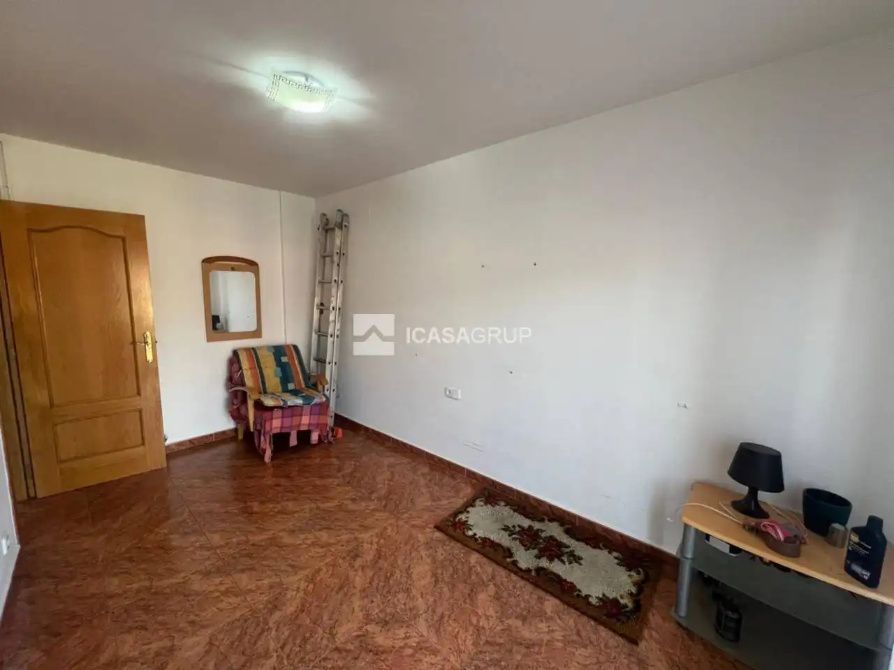 Attic for sale in Rubí  with Air Conditioner, Heating and Private garden