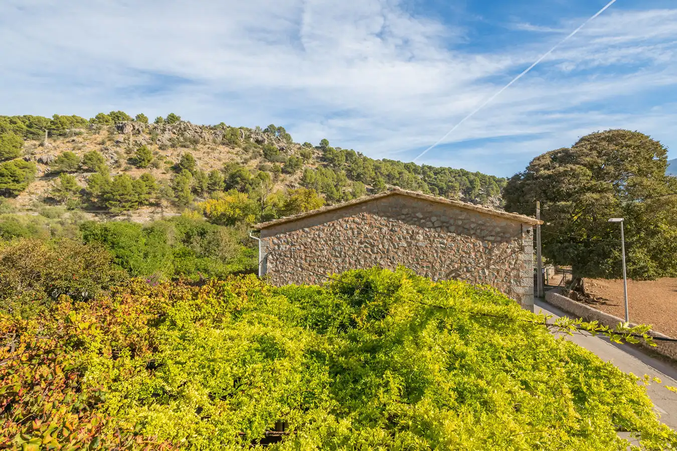 Country homes for sale in Sóller