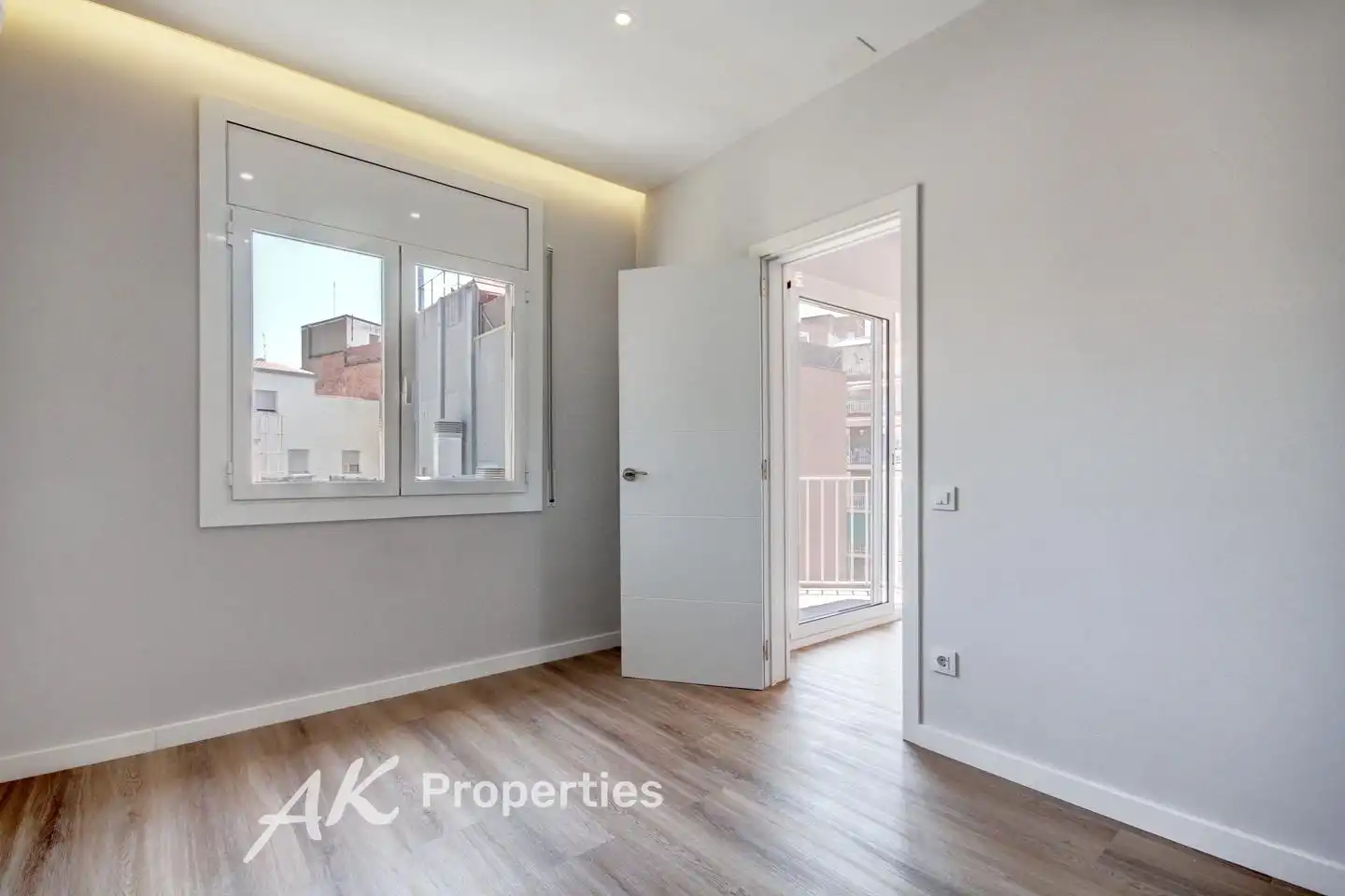 Appartamento con ascensore in vendita a calle Nou de la Rambla, imagen 9