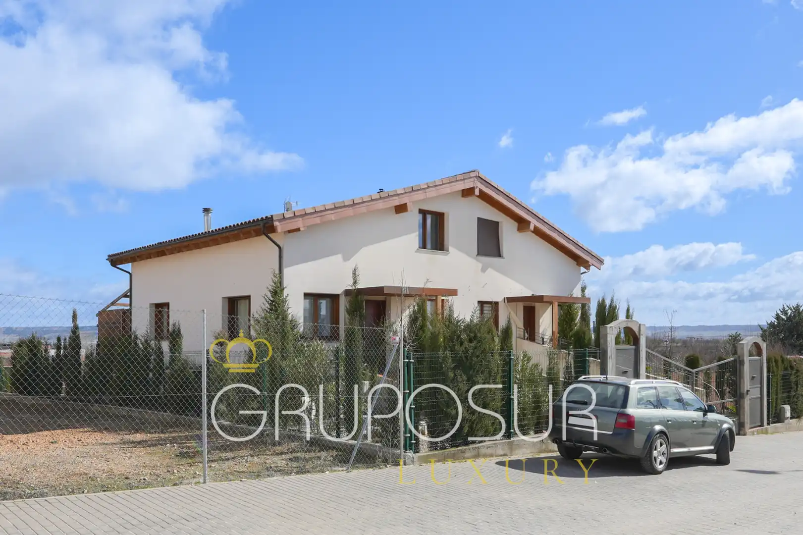 Vista exterior de Casa adosada en venda en Valladolid Capital amb Aire condicionat, Calefacció i Terrassa