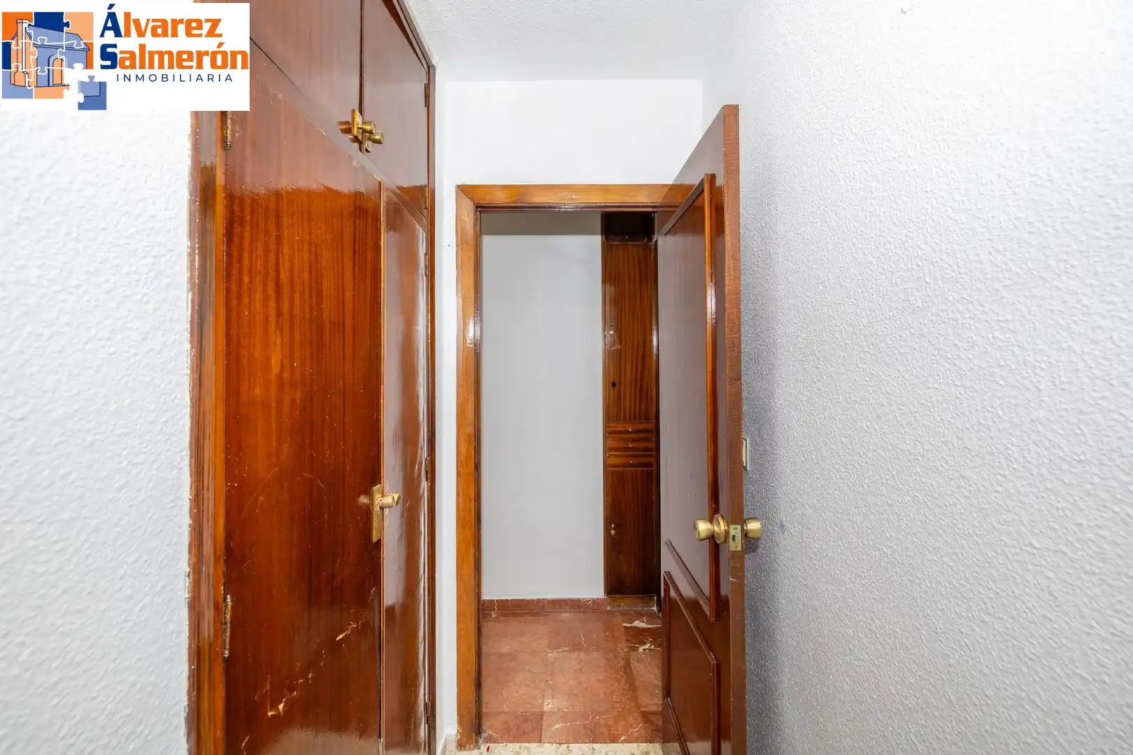 Wohnung zur Miete in Granada mit Heizung, Terrasse und Möbliert