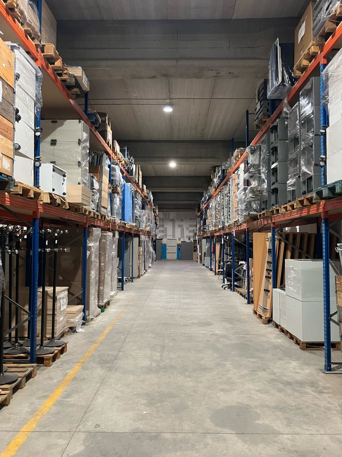 Nave industrial en venta en Vallirana