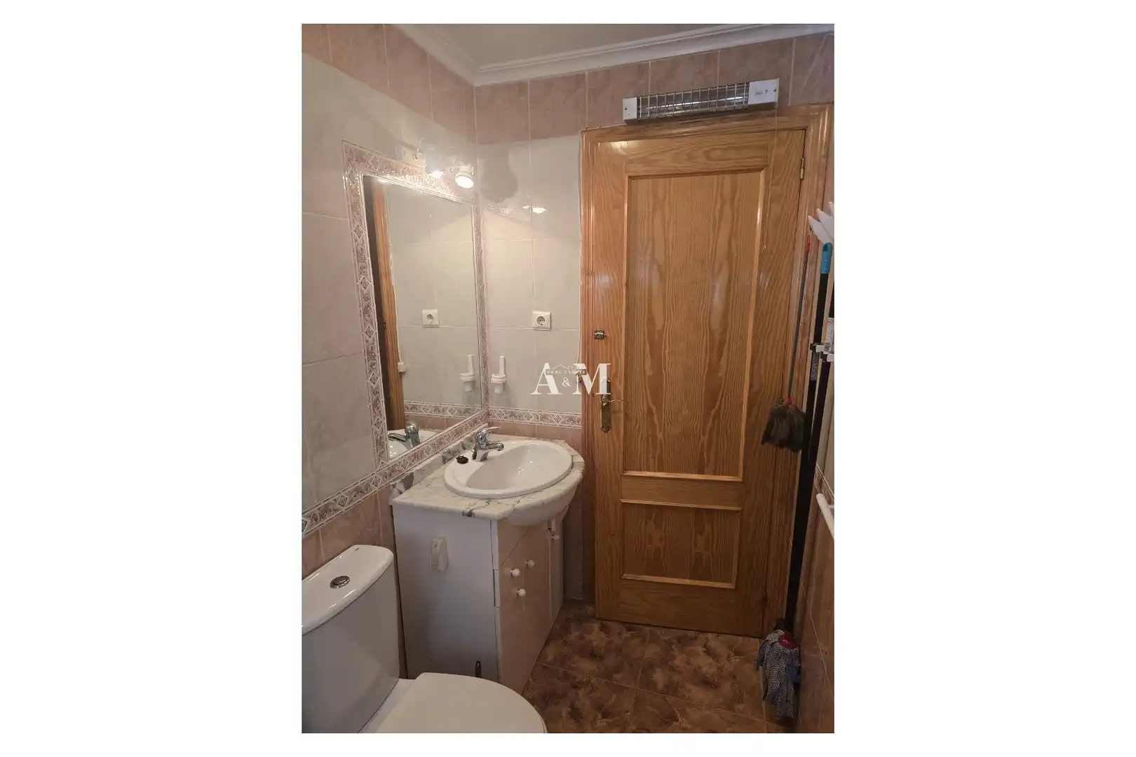 Badezimmer von Wohnung zur Miete in Los Alcázares mit Klimaanlage, Heizung und Terrasse