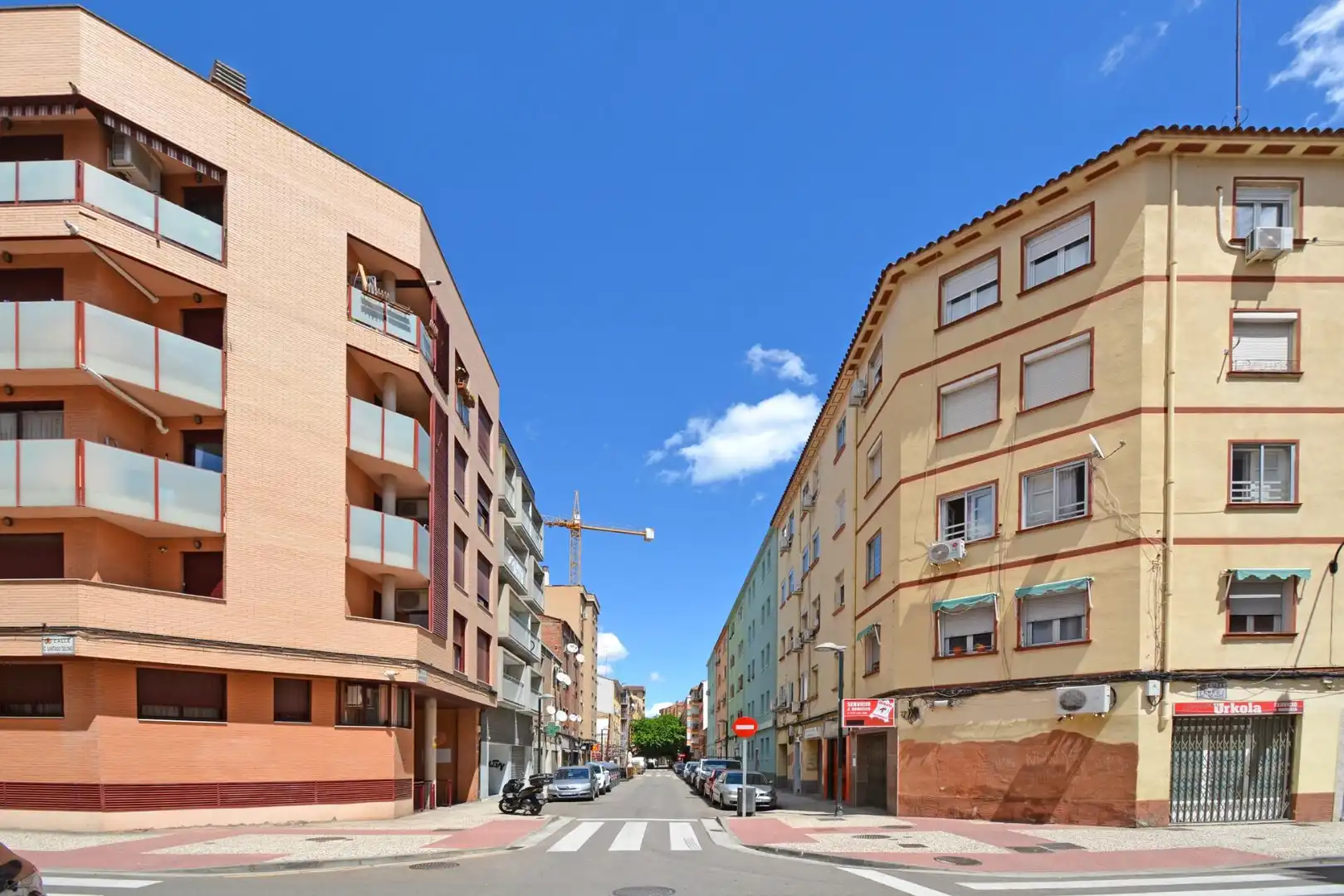 Vista exterior de Pis en venda en Zaragoza amb Calefacció i Moblat