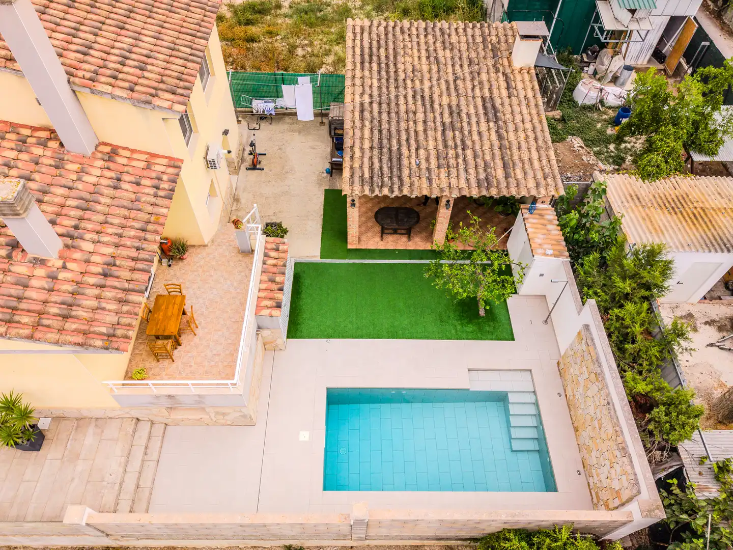 Piscina de Casa o xalet en venda en Deltebre amb Aire condicionat, Calefacció i Jardí privat
