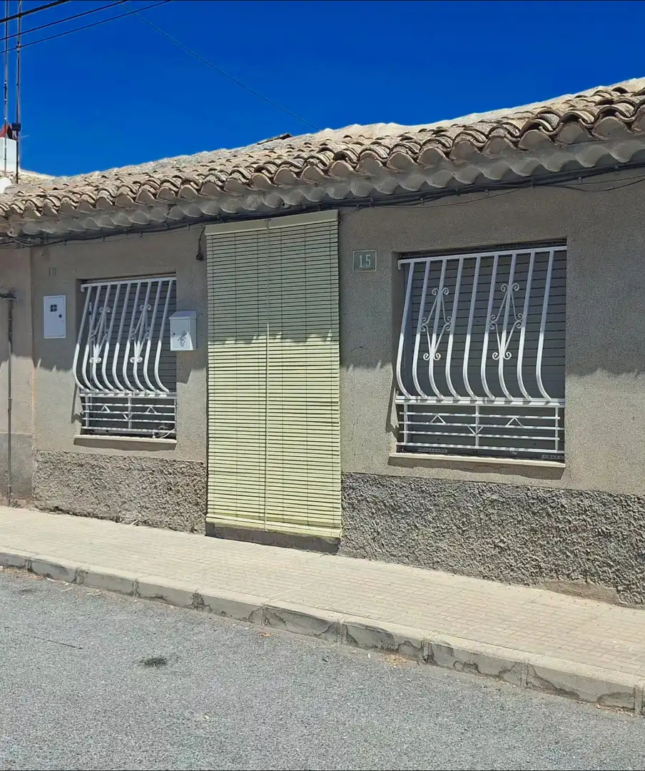 Casa rustica in vendita a Avenida MONOVER 15