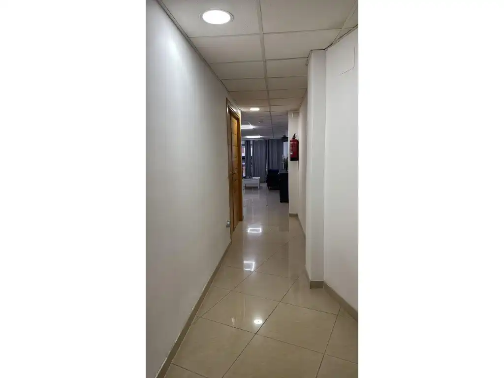 Oficina en venta en Quart de Poblet con Terraza