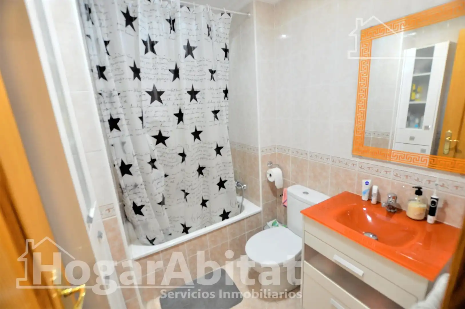 Baño de Piso en venta en Manises con Aire acondicionado, Calefacción y Trastero