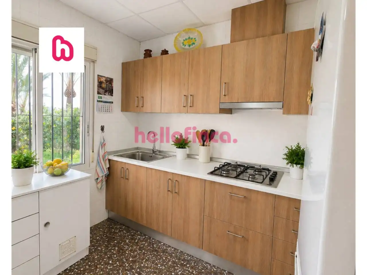 Cuina de Finca rústica en venda en Orihuela amb Aire condicionat, Calefacció i Jardí privat